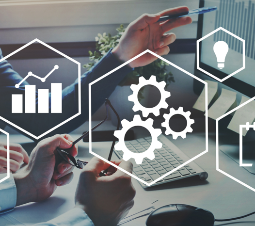 What are effective methods for aligning commercial forecasts with manufacturing capacity in pharma?